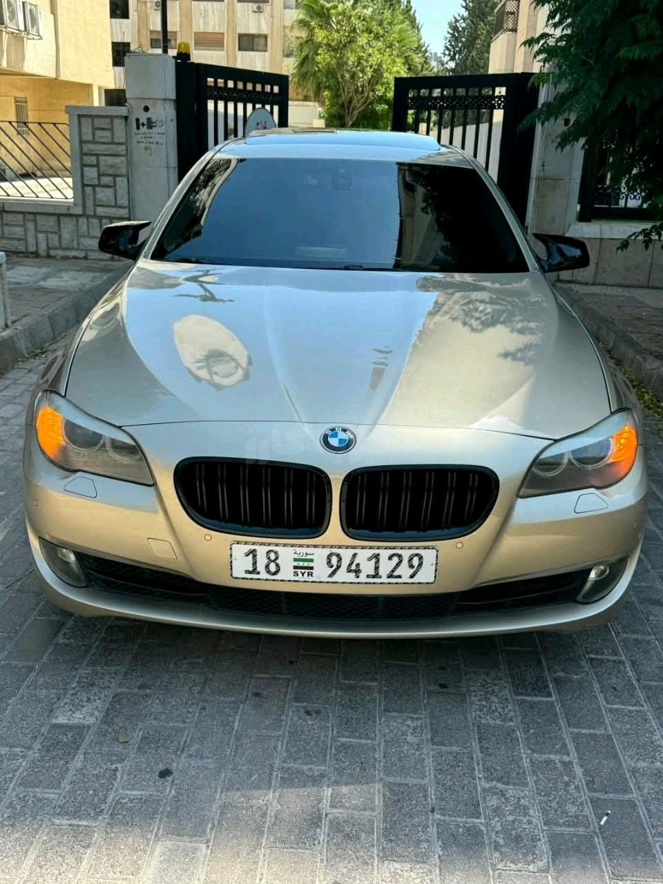 بي ام دابيليو 528 2013