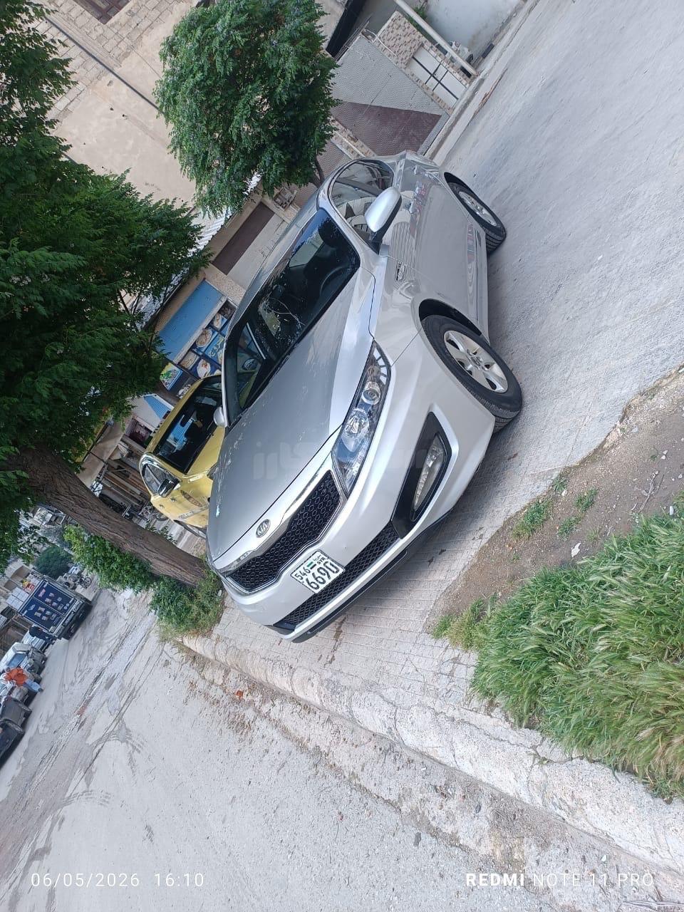 كيا K5 2012