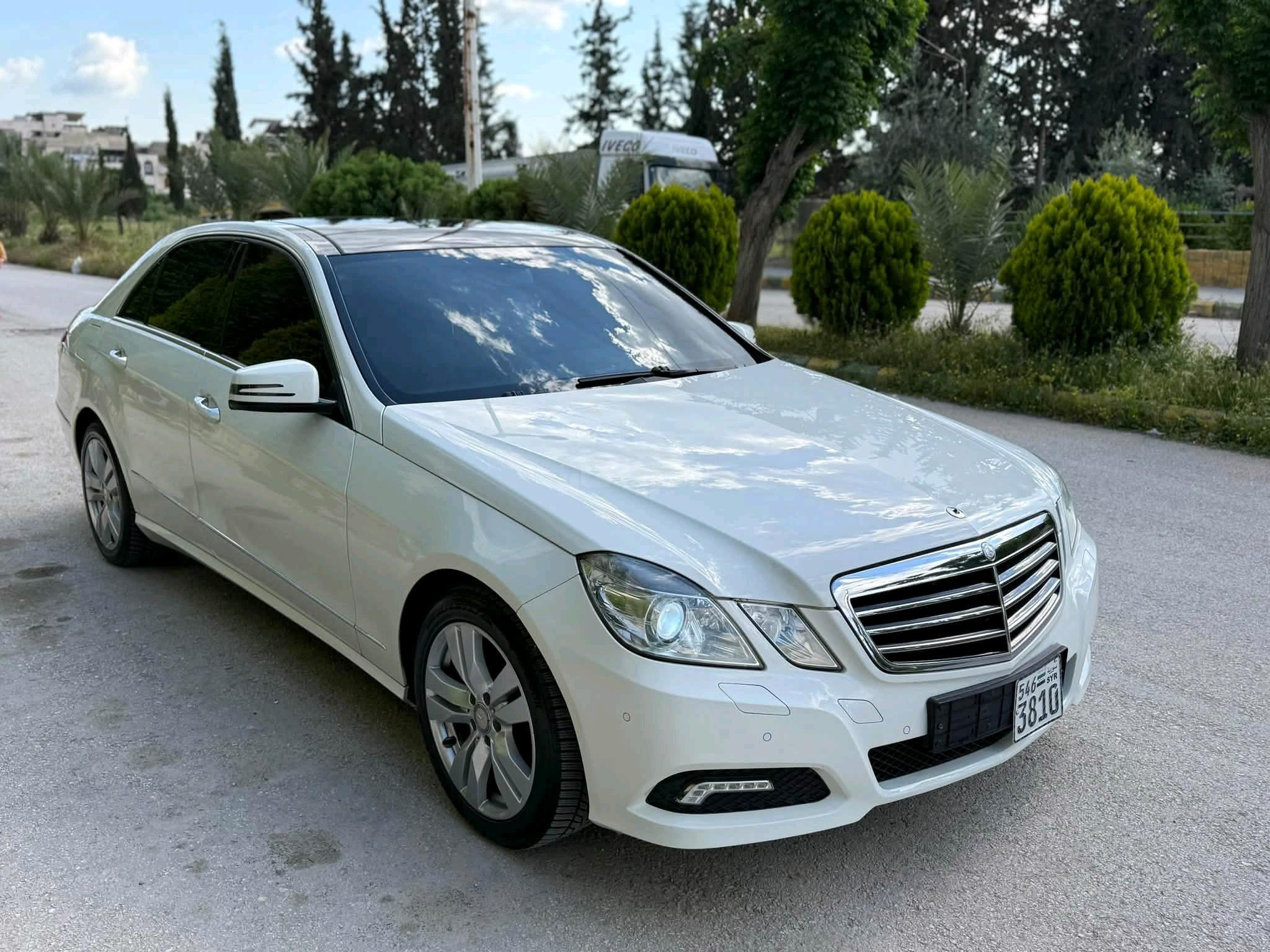 مرسيدس بينز E350 2011