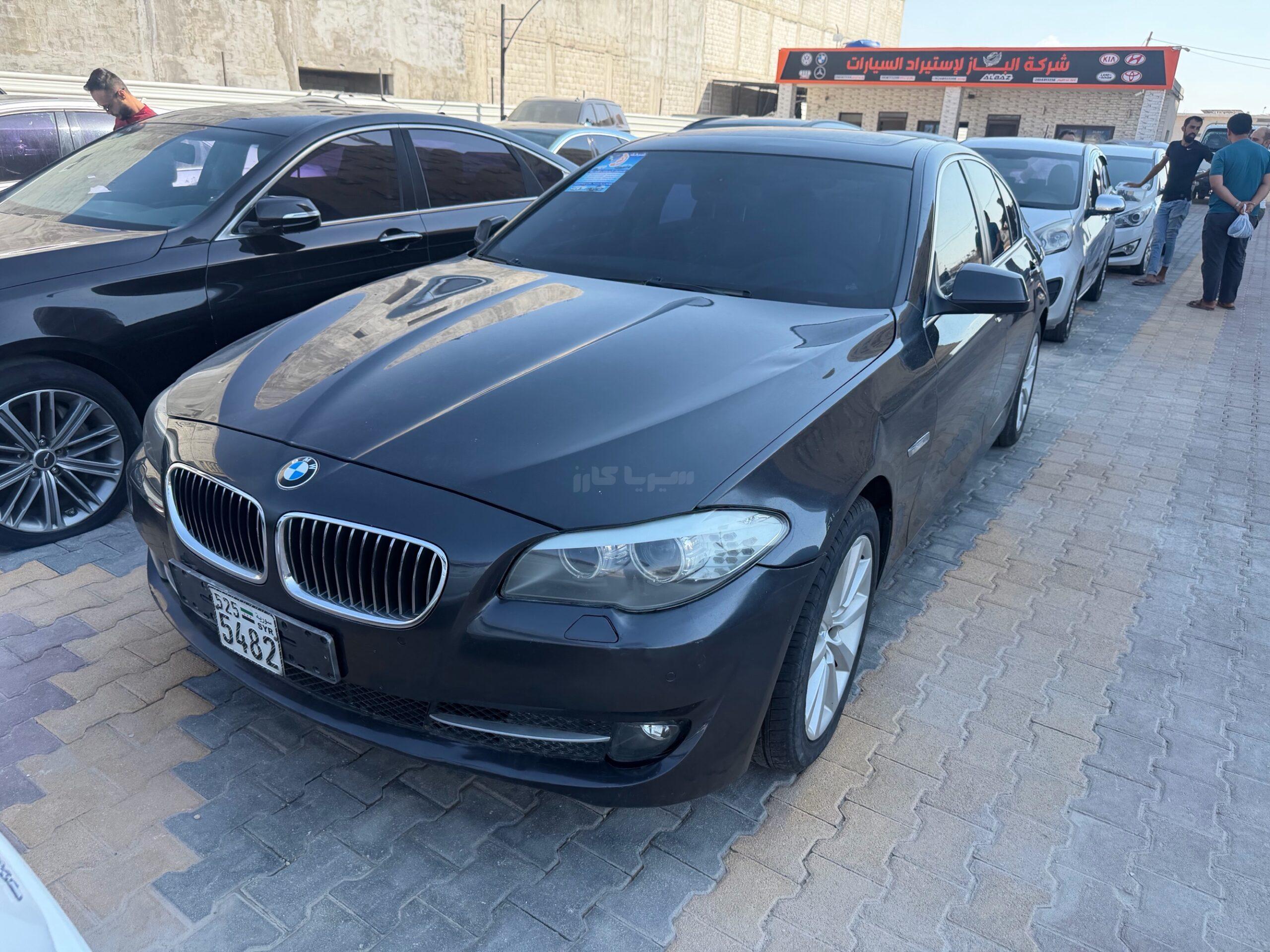 بي ام دابيليو 528 2011