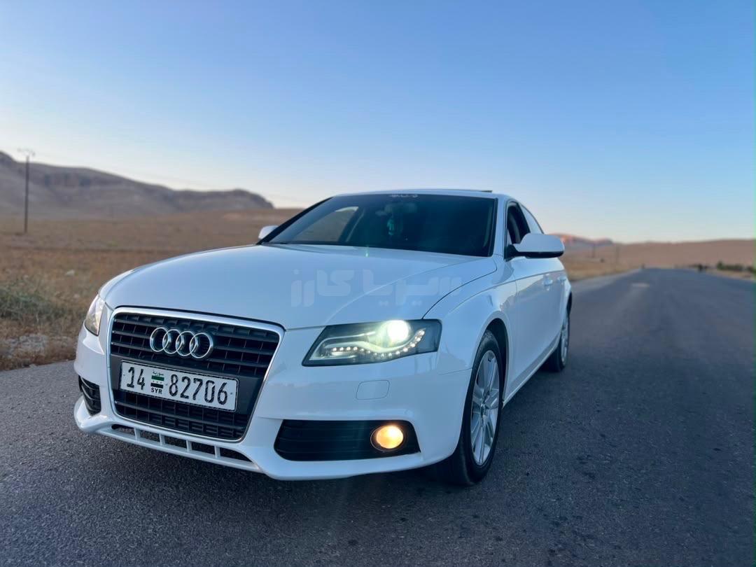 اودي A4 2011