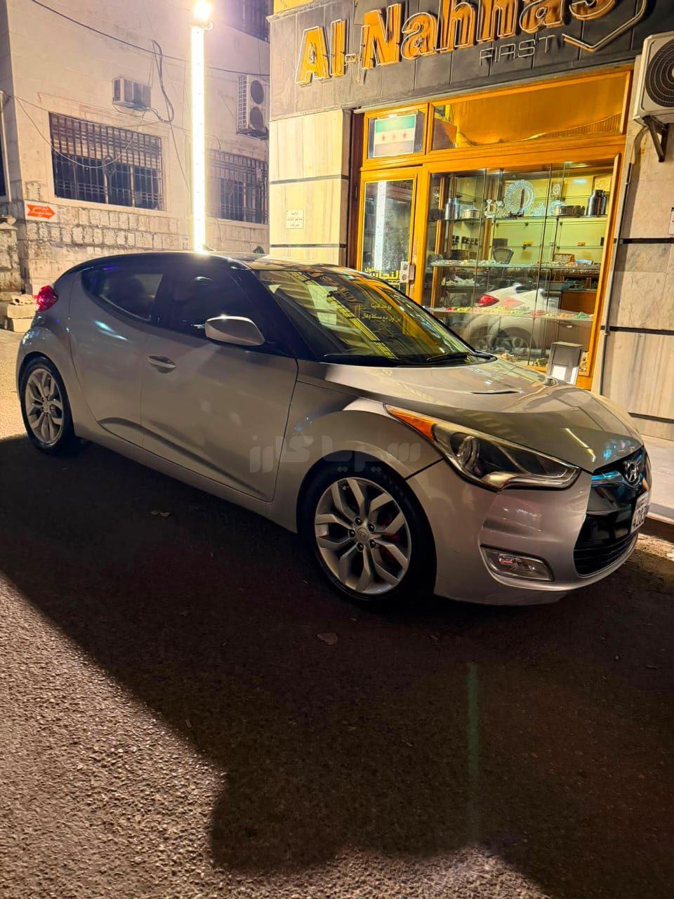 هيونداي فيلستر - Veloster 2013