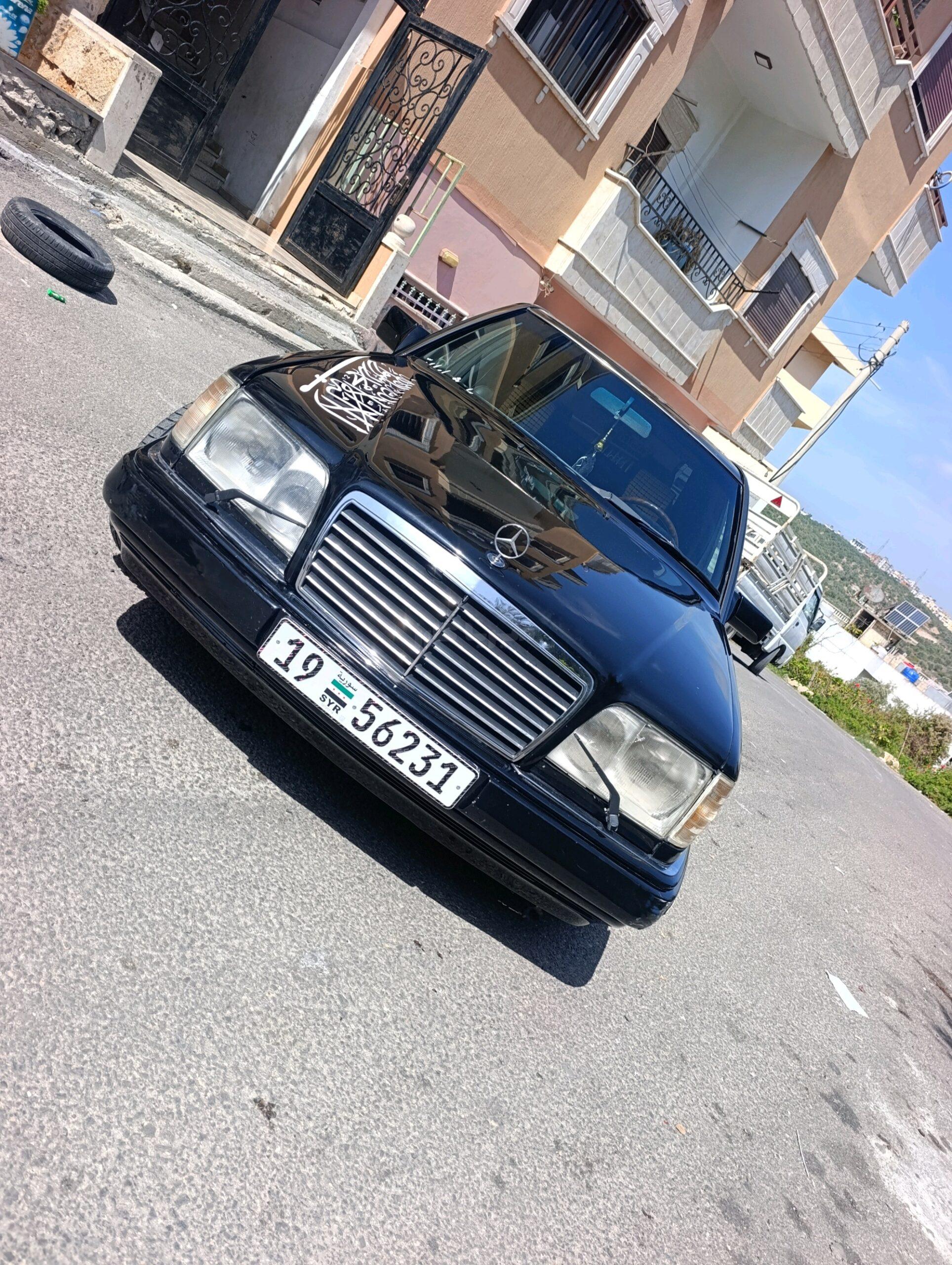 مرسيدس بينز 320 1990