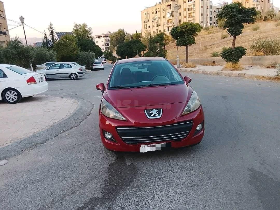 بيجو 207 2011