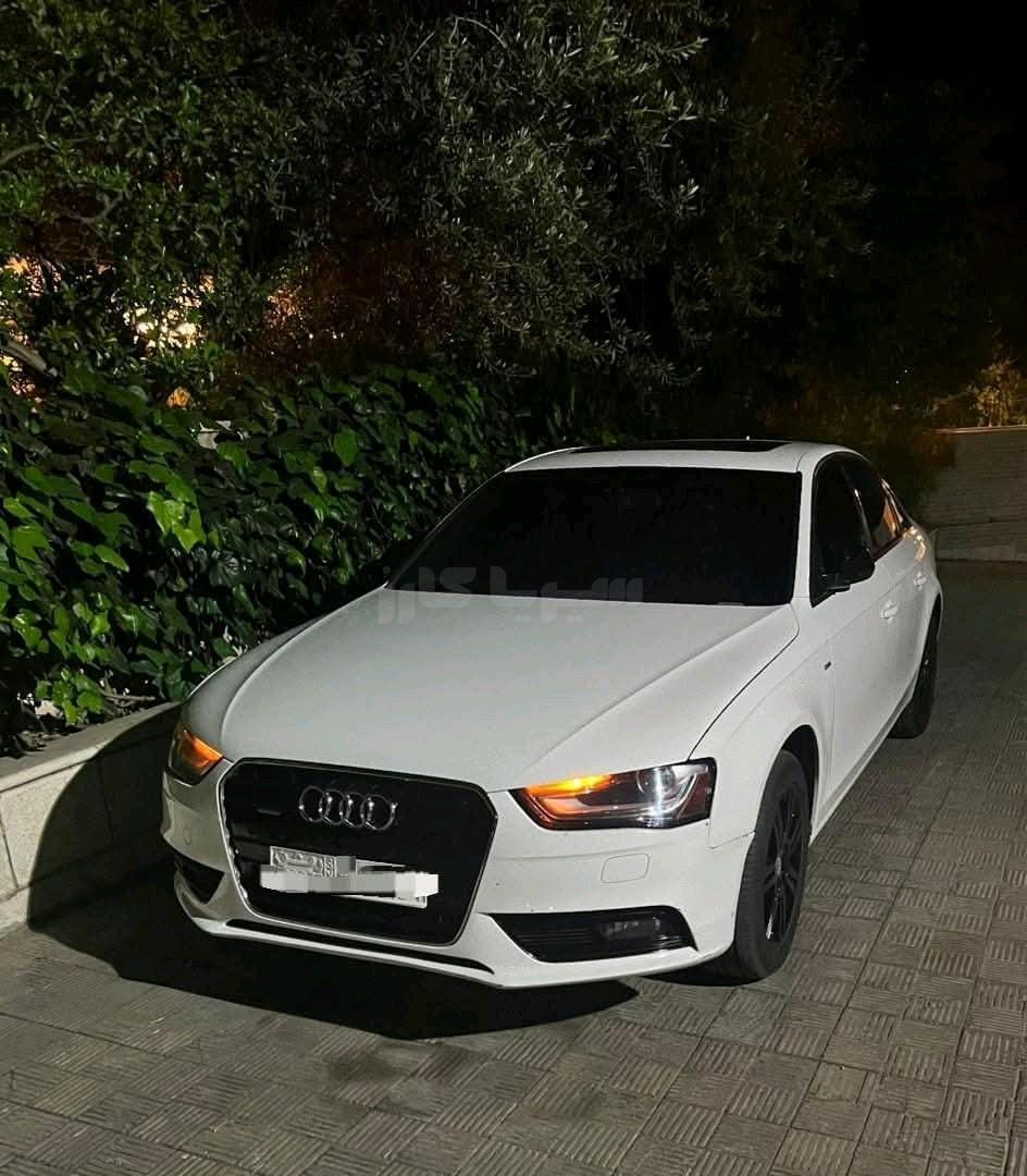 اودي A4 2009
